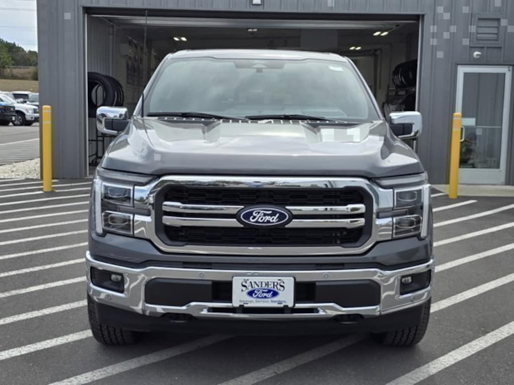 New 2025 Ford F-150 LARIAT F150 4X4 SUPERCREW LARIAT- 145