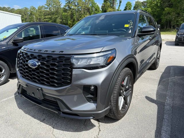2025 Ford Explorer ST-LINE 4WD (PL535)'s photo