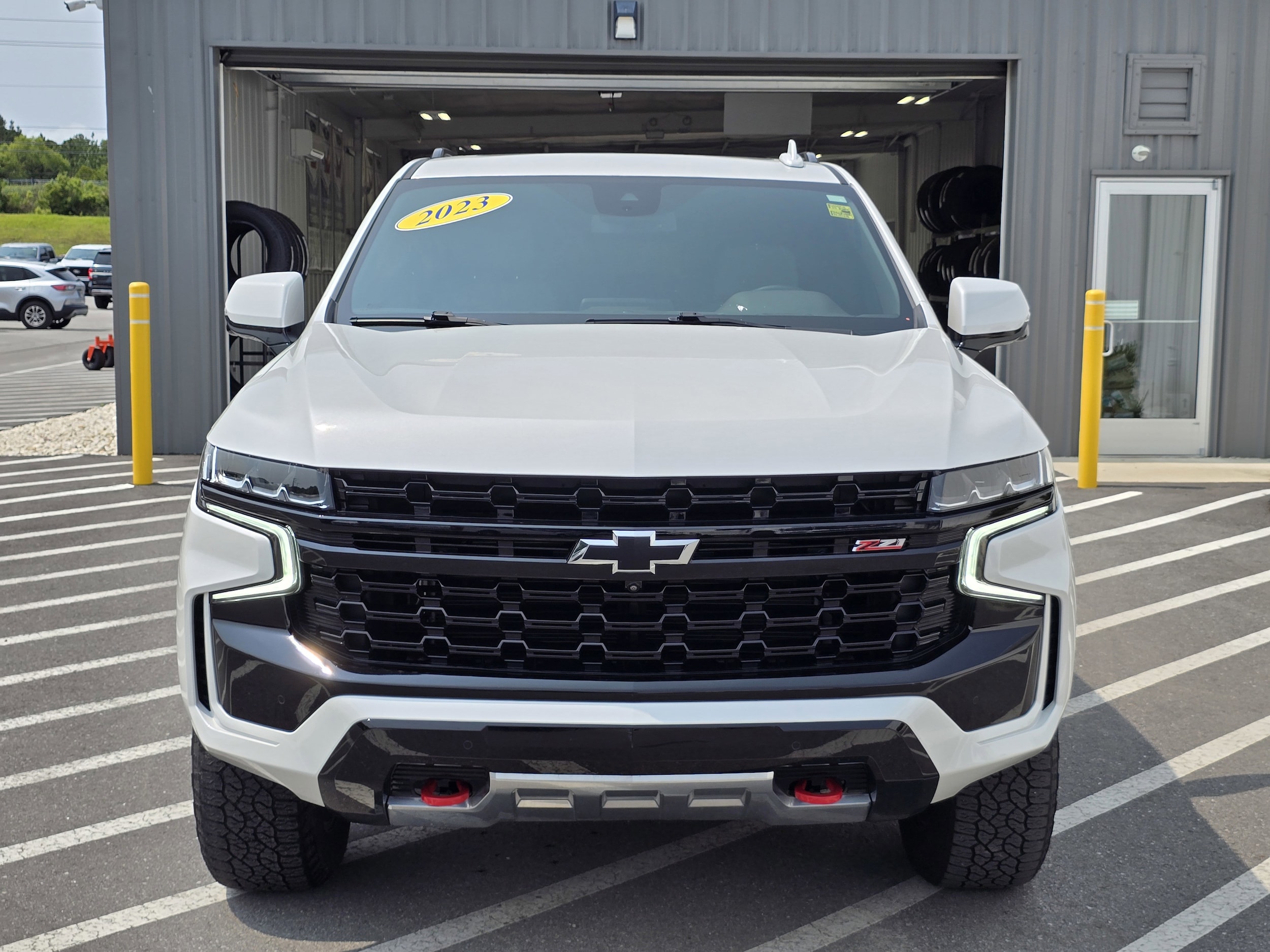 Used 2023 Chevrolet Tahoe Z71 with VIN 1GNSKPKD2PR147638 for sale in Jacksonville, NC
