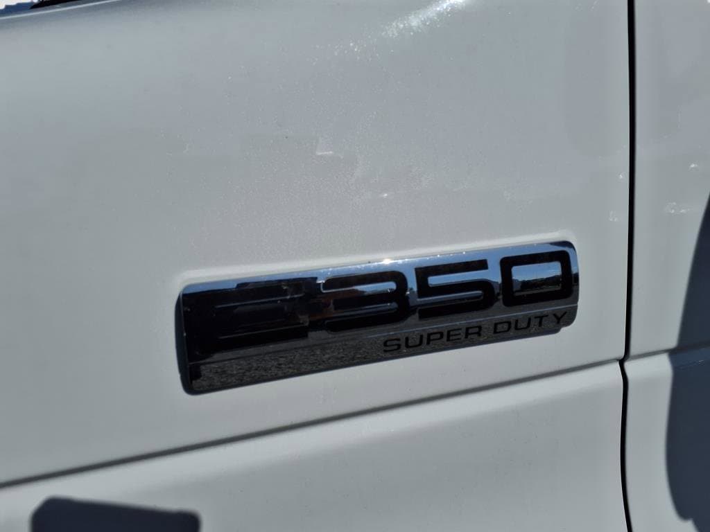 2025 Ford E-Series Cutaway Base - Photo 6