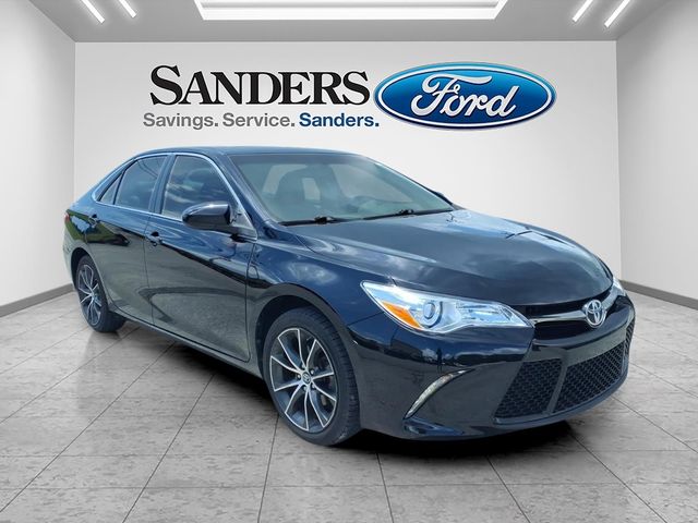 2016 Toyota Camry 2.5 Auto XSE's photo