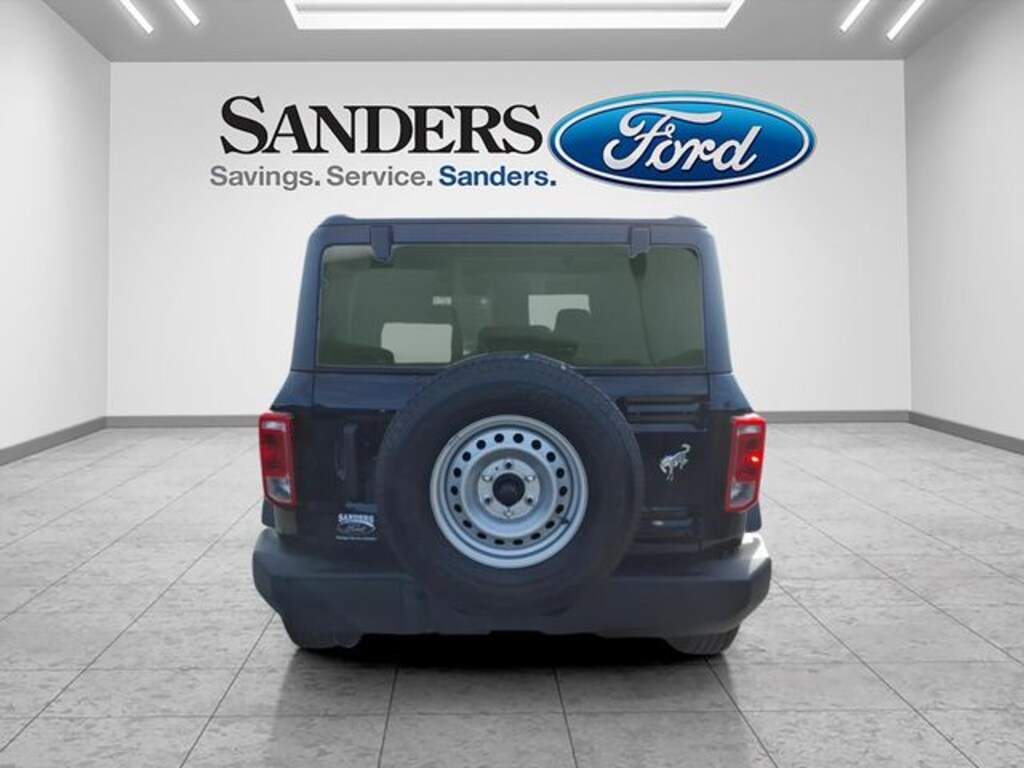 New 2025 Ford Bronco Base SUV