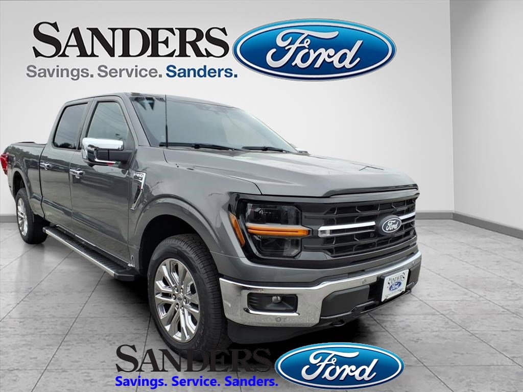 New 2025 Ford F-150 XLT XLT 4WD SuperCrew 6.5 Box