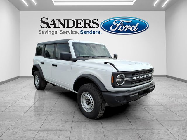 2025 Ford Bronco Base 4x4's photo