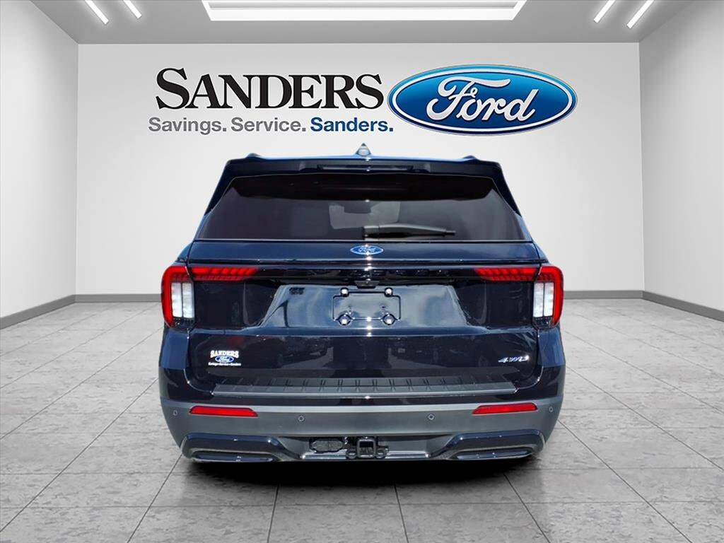 2026 Ford Explorer ST-Line photo 2