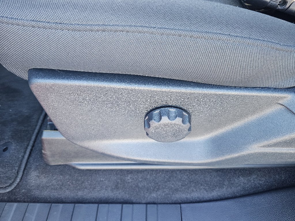 2025 Ford F-150 STX - Photo 12