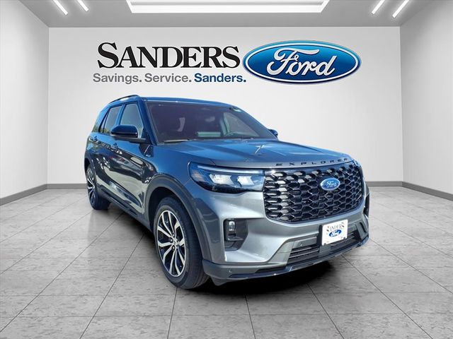 2026 Ford Explorer ST-LINE's photo