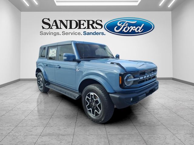 2025 Ford Bronco Outer Banks 4x4's photo