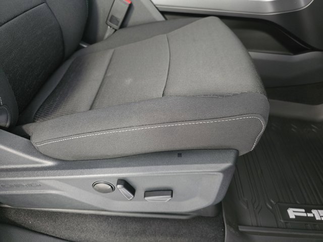 2025 Ford F-150 XLT - Photo 13