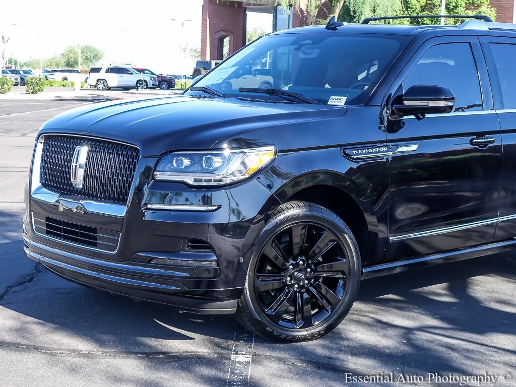 2022 Lincoln Navigator Reserve photo 2