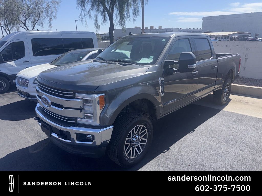 2019 Ford F-250 Lariat 4x4 Crew Cab 6-3/4' Box's photo