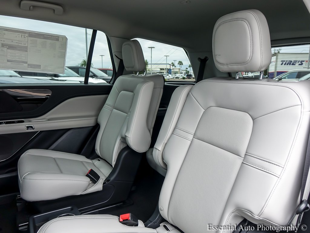 2026 Lincoln Aviator Premiere - Photo 8