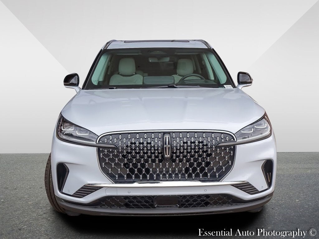 2025 Lincoln Aviator Reserve photo 4