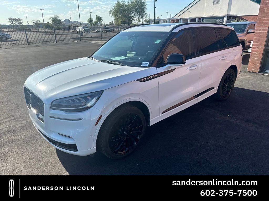 2022 Lincoln Aviator Reserve AWD's photo