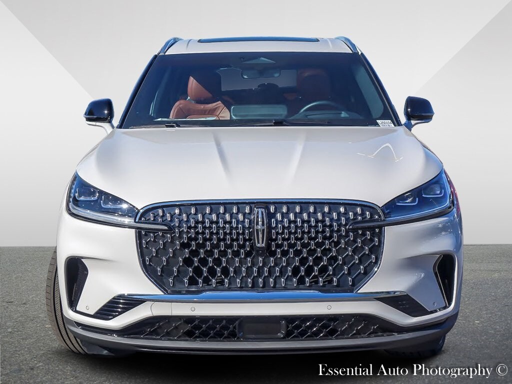 2025 Lincoln Aviator Reserve photo 4