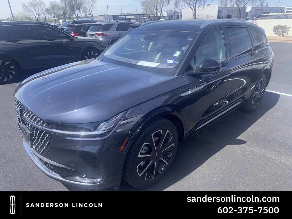 2024 Lincoln Nautilus Reserve AWD's photo