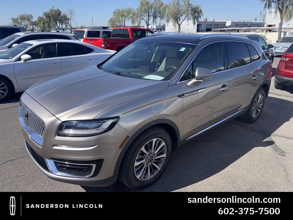 2019 Lincoln Nautilus Select