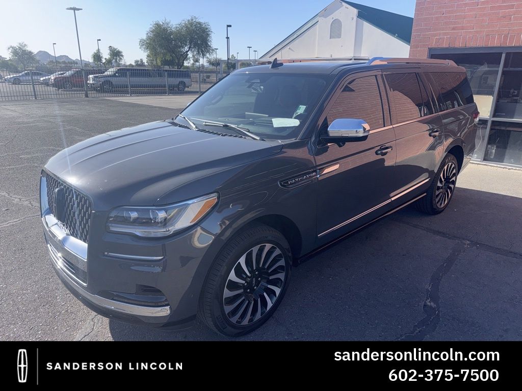 2024 Lincoln Navigator Black Label L 4WD's photo