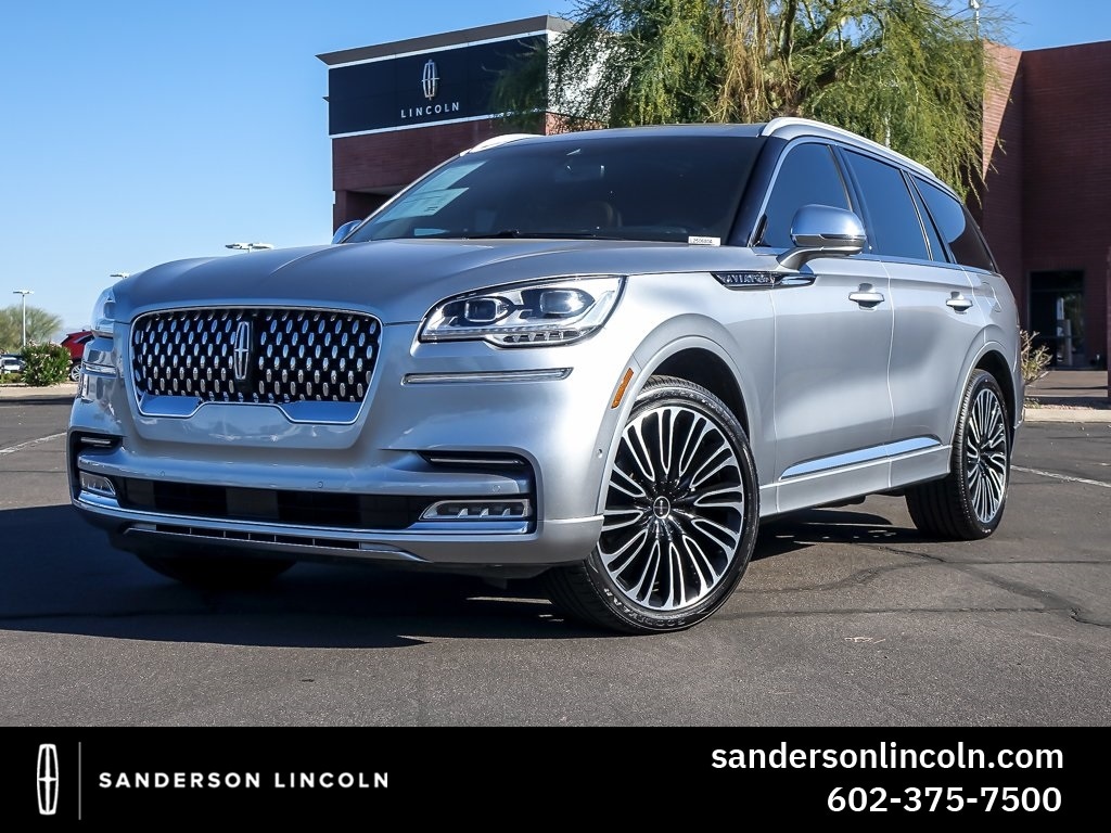 2022 Lincoln Aviator Black Label's photo