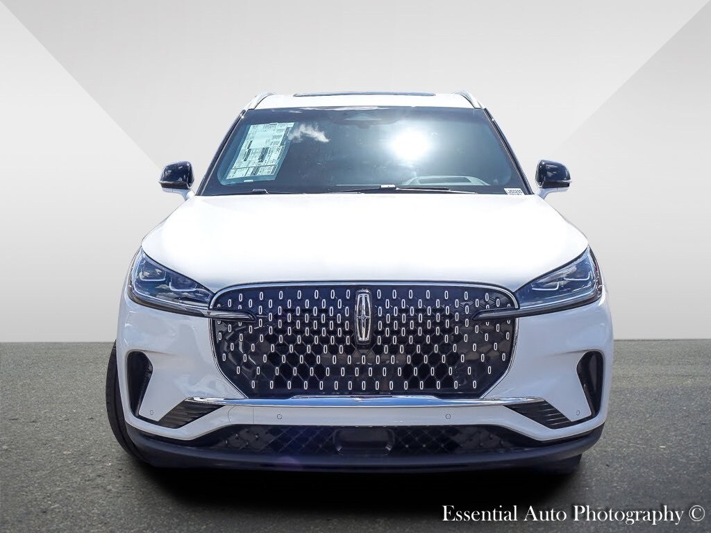 2025 Lincoln Aviator Reserve photo 4