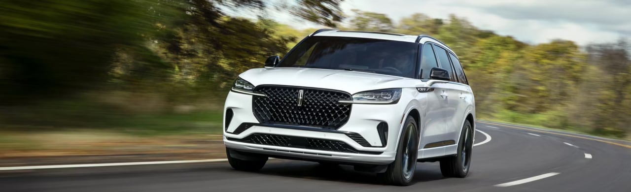 Do Phoenix families need a three-row SUV like the.jpg