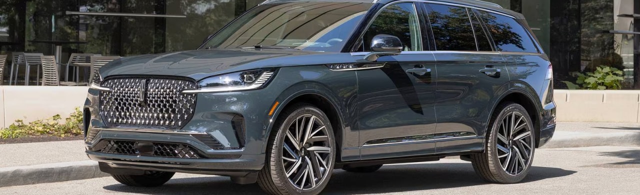 2027%20Lincoln%20Aviator.jpg