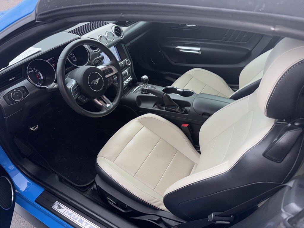 2017 Ford Mustang GT Premium Convertible photo 2