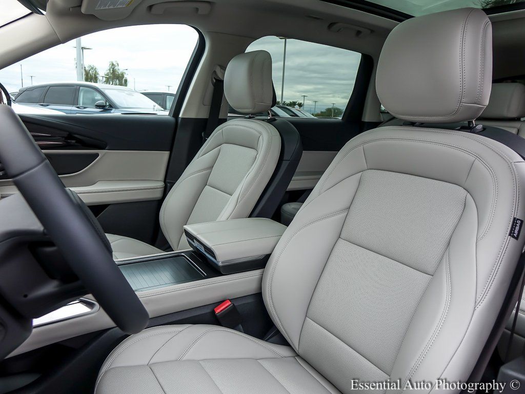2026 Lincoln Nautilus Premiere - Photo 7