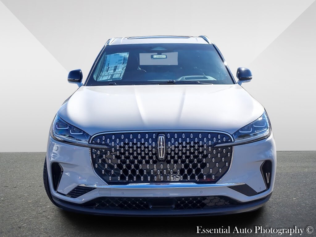 2025 Lincoln Aviator Reserve photo 4