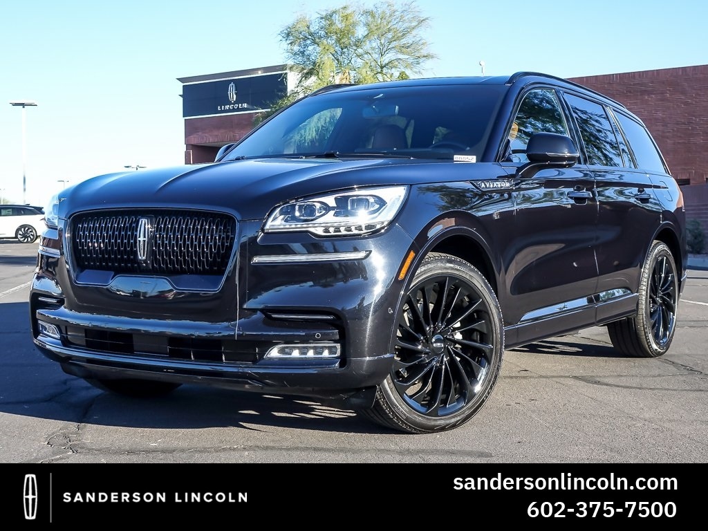 2023 Lincoln Aviator Black Label's photo