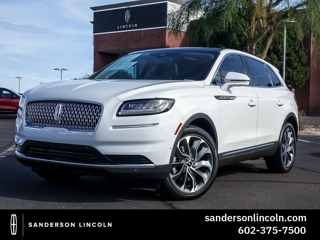 2022 Lincoln Nautilus Reserve's photo