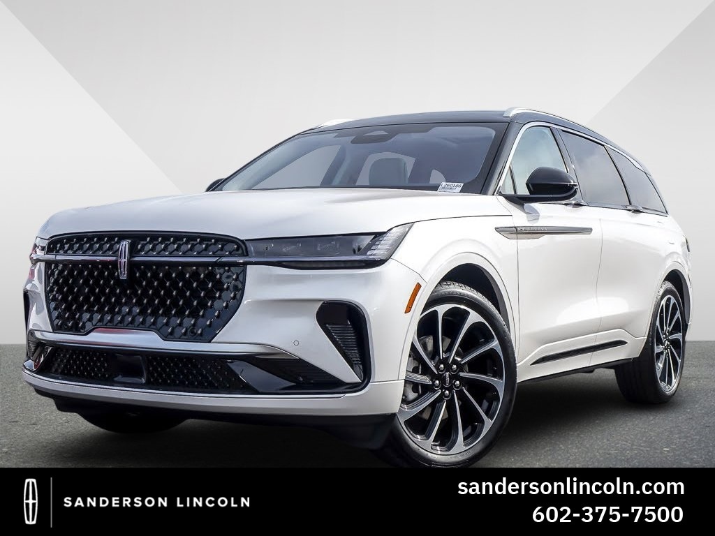 2026 Lincoln Nautilus Black Label's photo