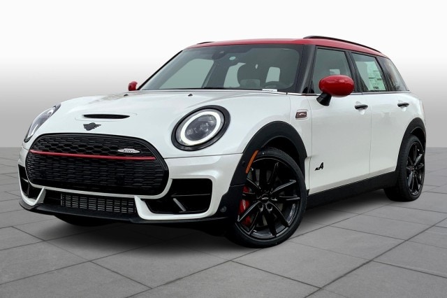 2023 MINI Clubman John Cooper Works's photo