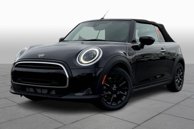 2023 MINI Convertible Base's photo