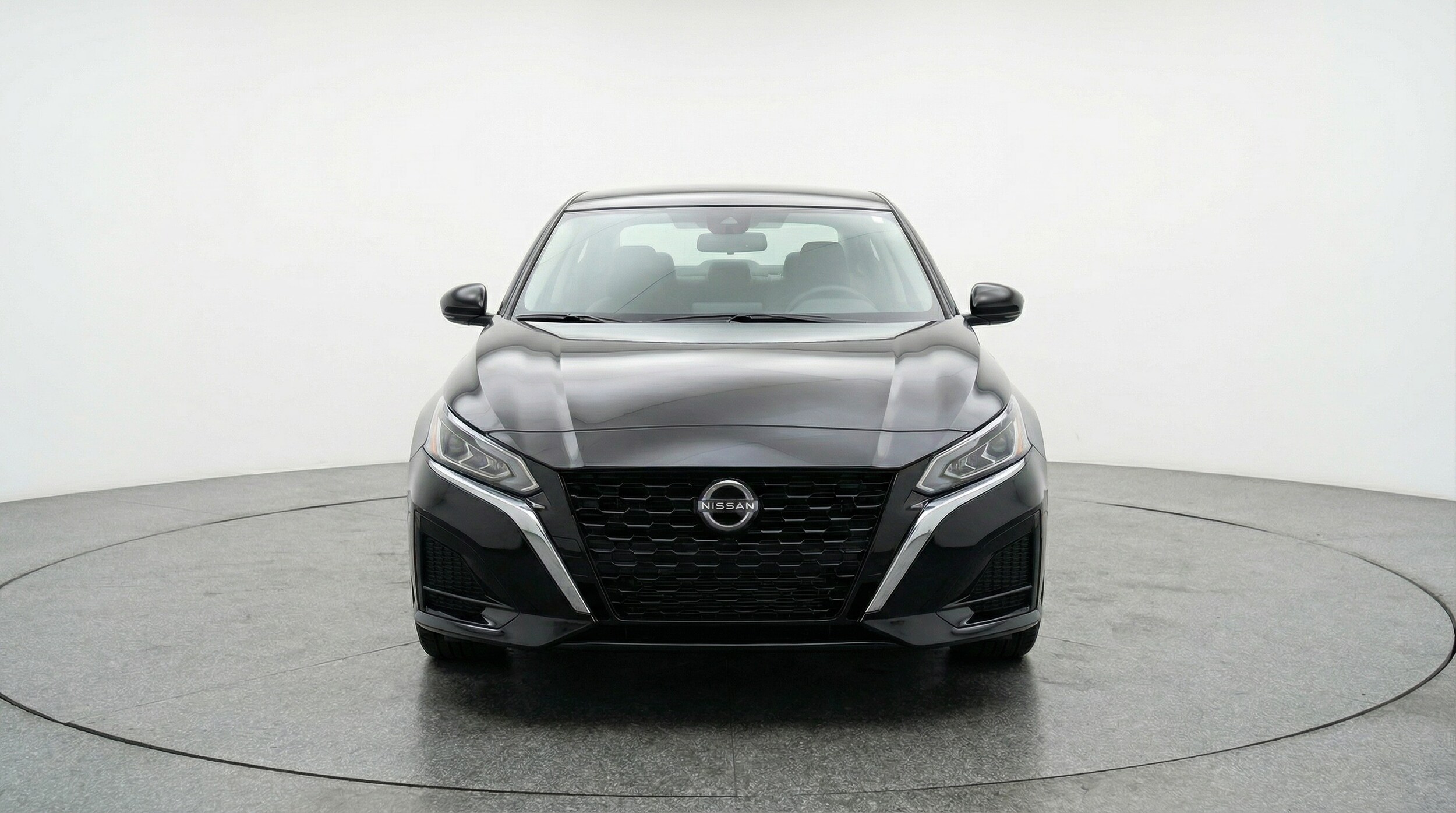 Thumbnail: 2025 Nissan Altima - 2