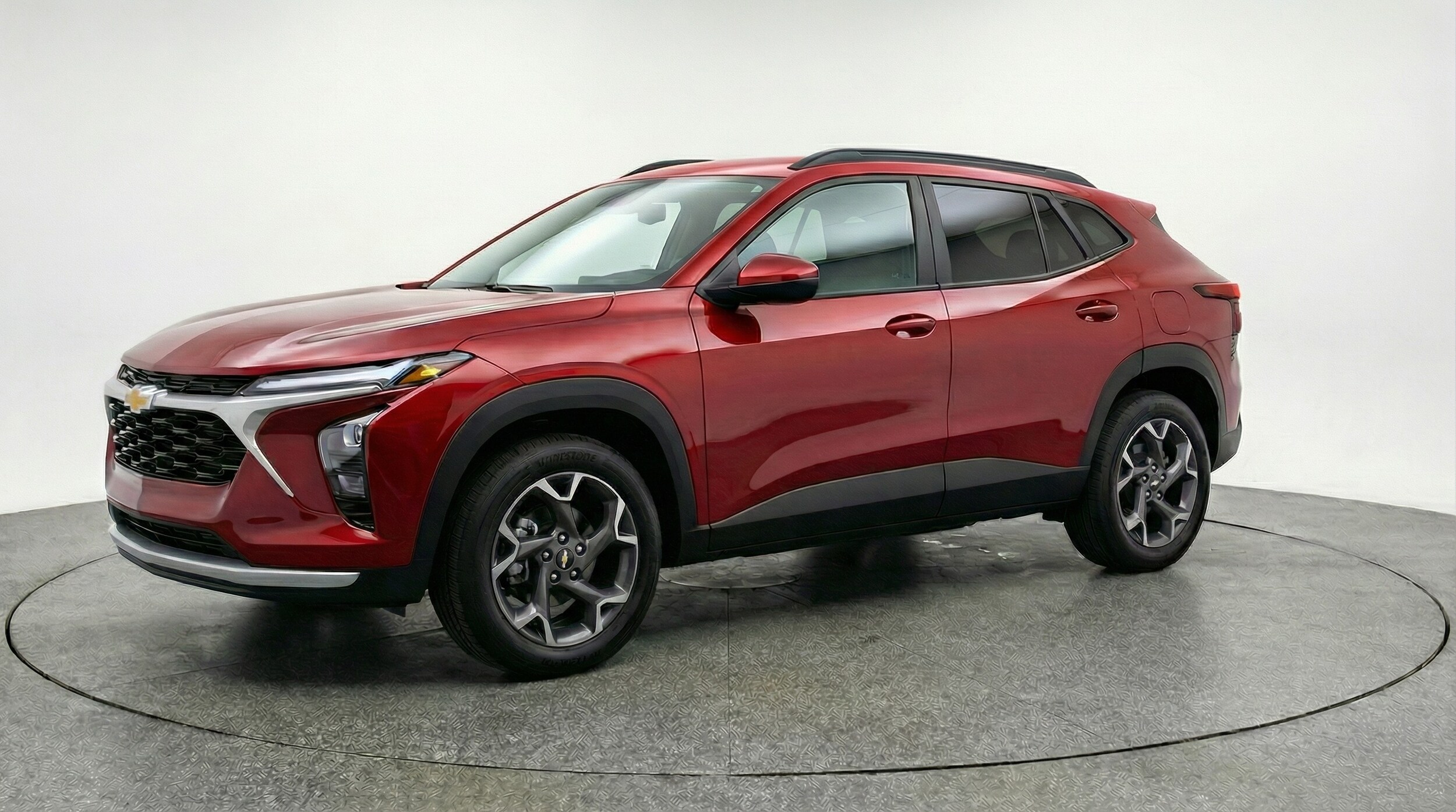 Thumbnail: 2025 Chevrolet Trax - 3