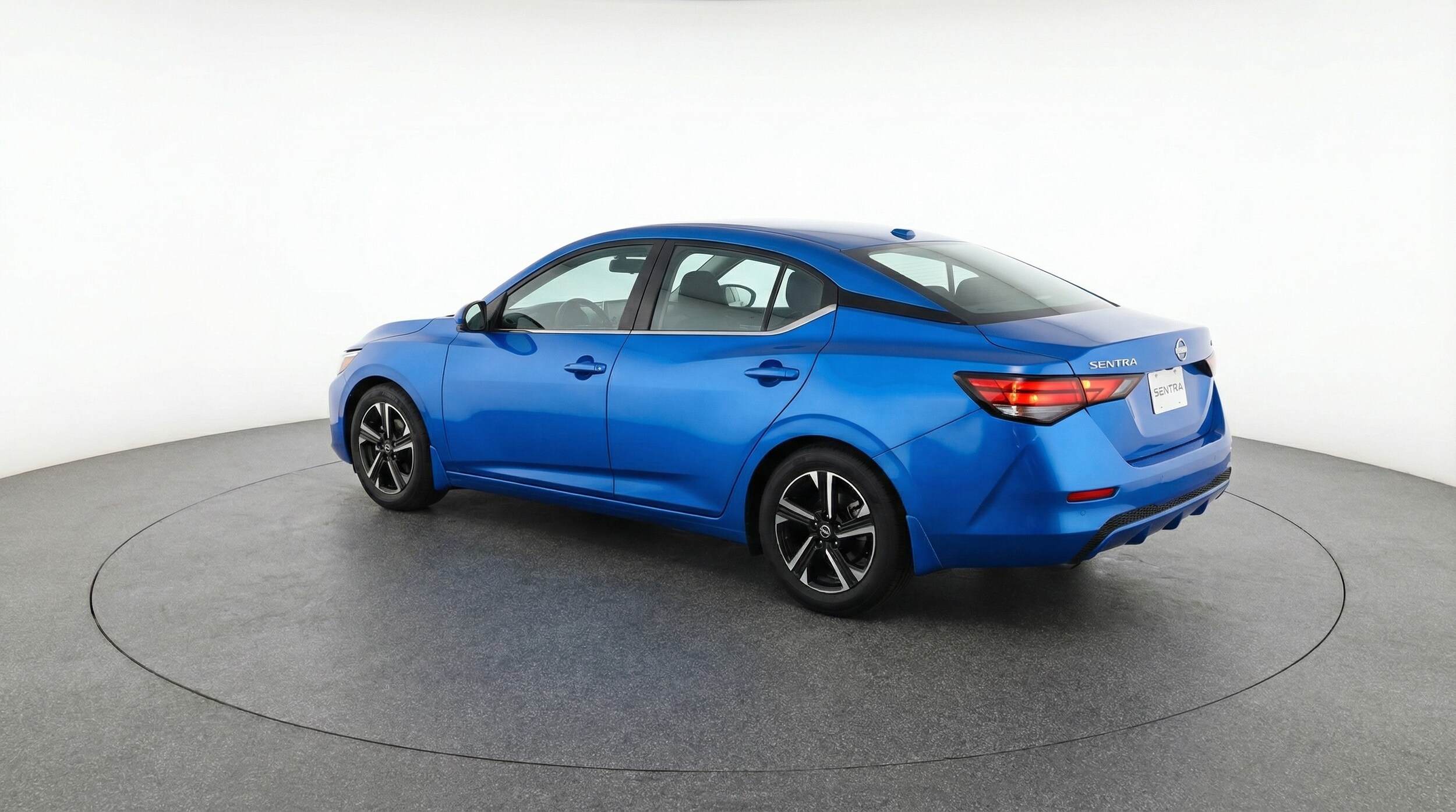 Thumbnail: 2025 Nissan Sentra - 5