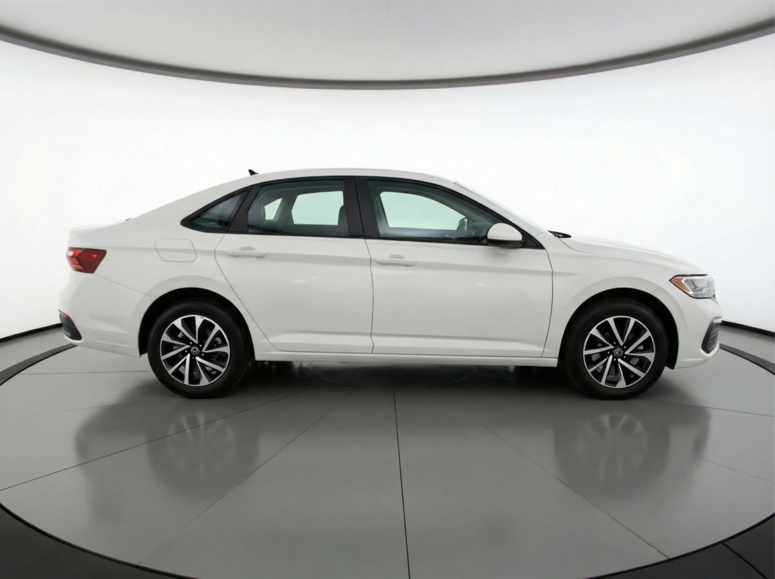 Thumbnail: 2024 Volkswagen Jetta - 8