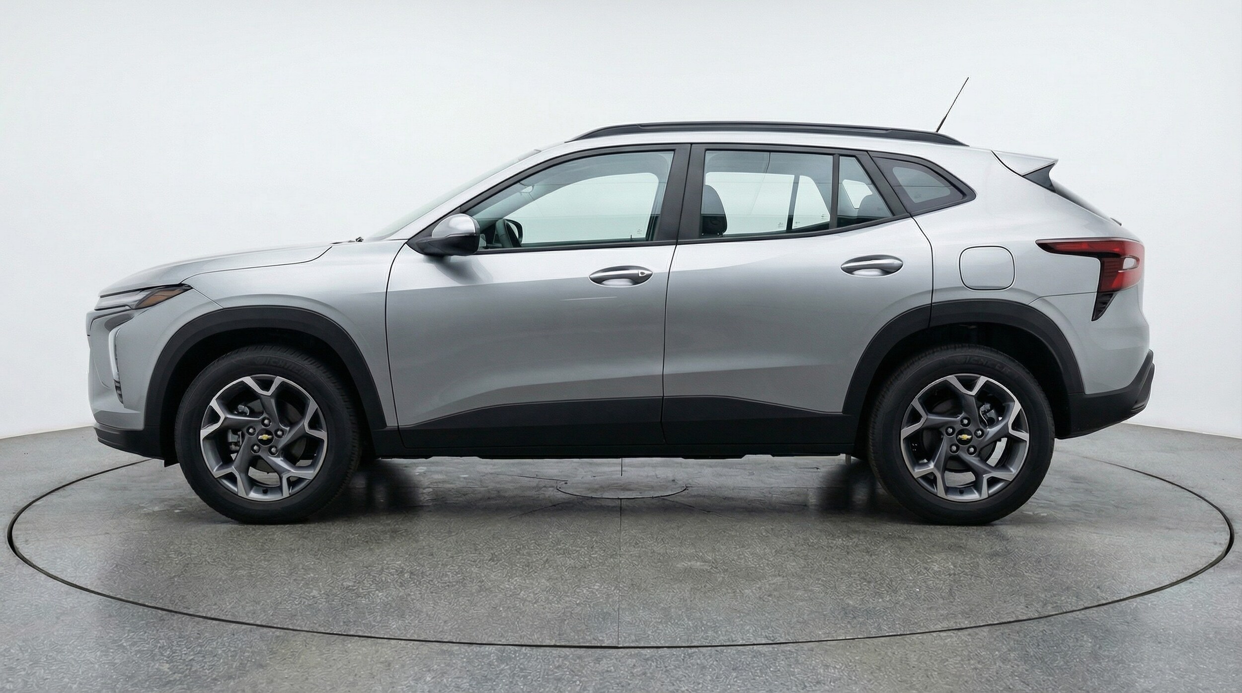 Thumbnail: 2025 Chevrolet Trax - 4