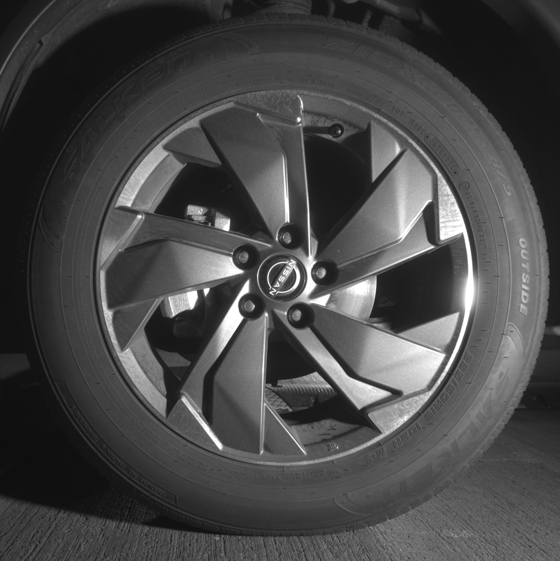 Thumbnail: 2025 Nissan Rogue - 9