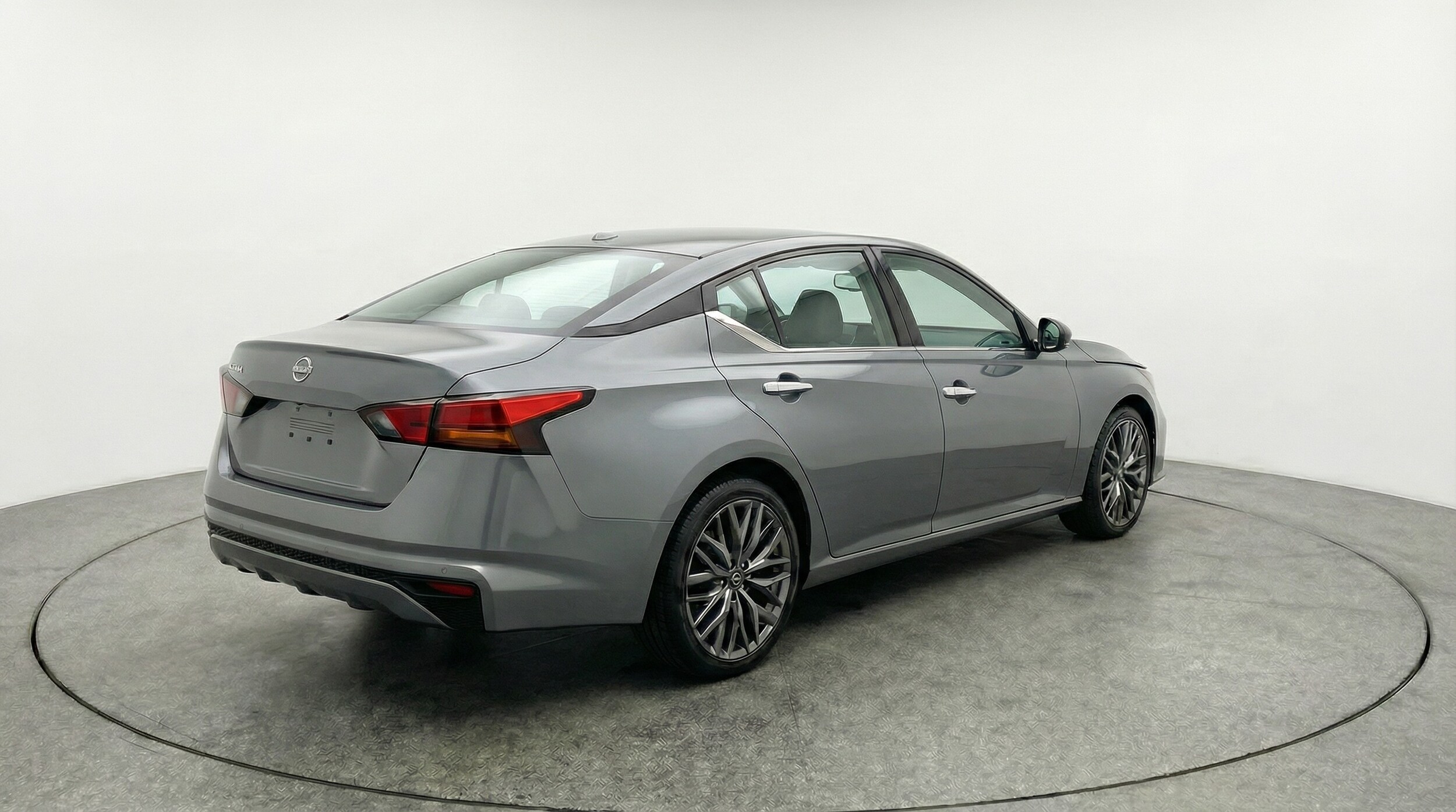 Thumbnail: 2025 Nissan Altima - 7