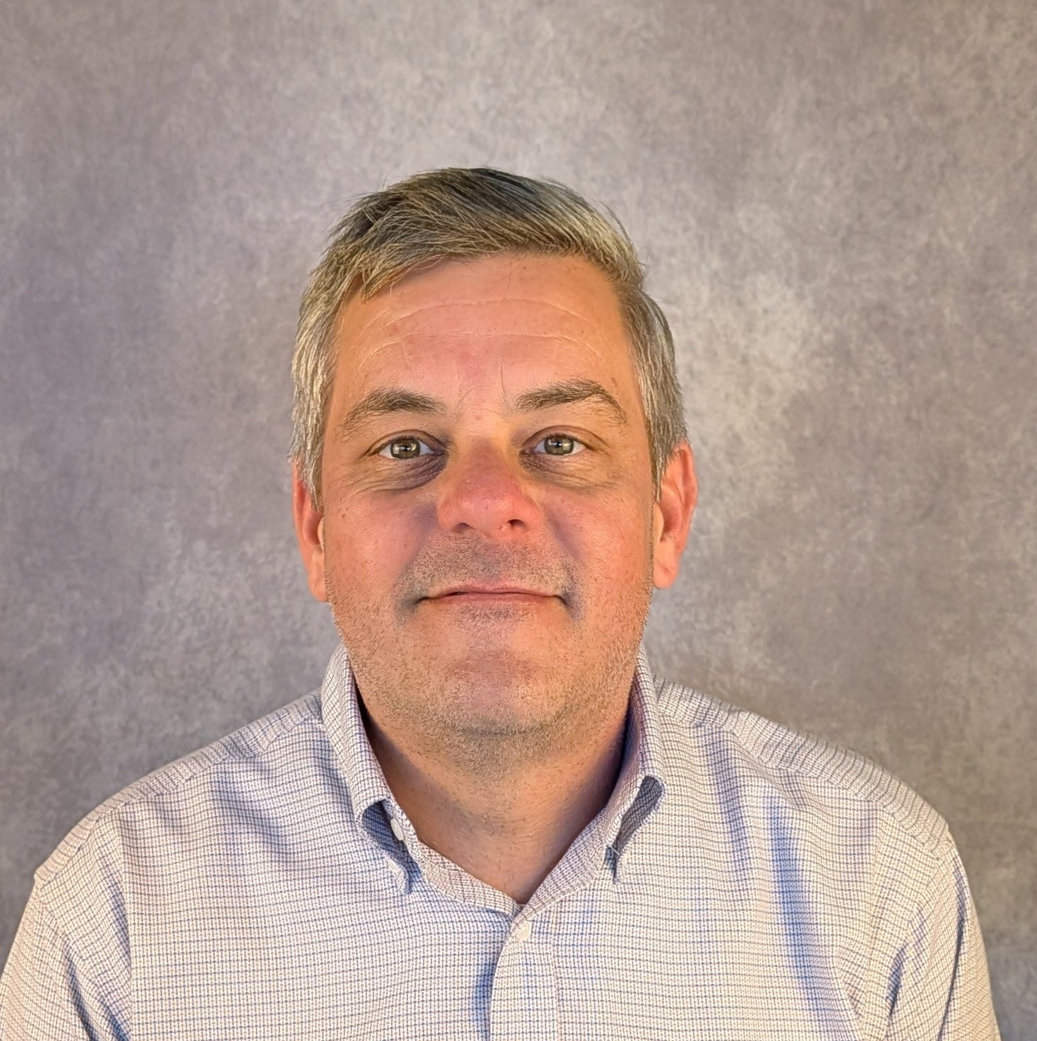 Staff member Shad Murnan from ID_7bf4a8