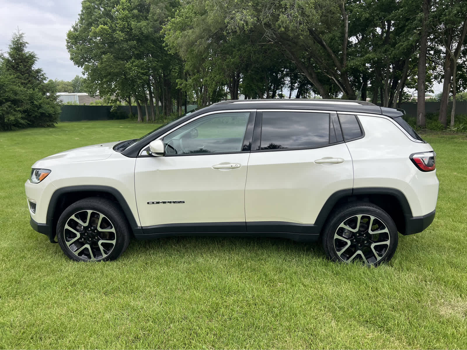 Used 2018 Jeep Compass Limited with VIN 3C4NJDCB3JT470891 for sale in Shelbyville, IN