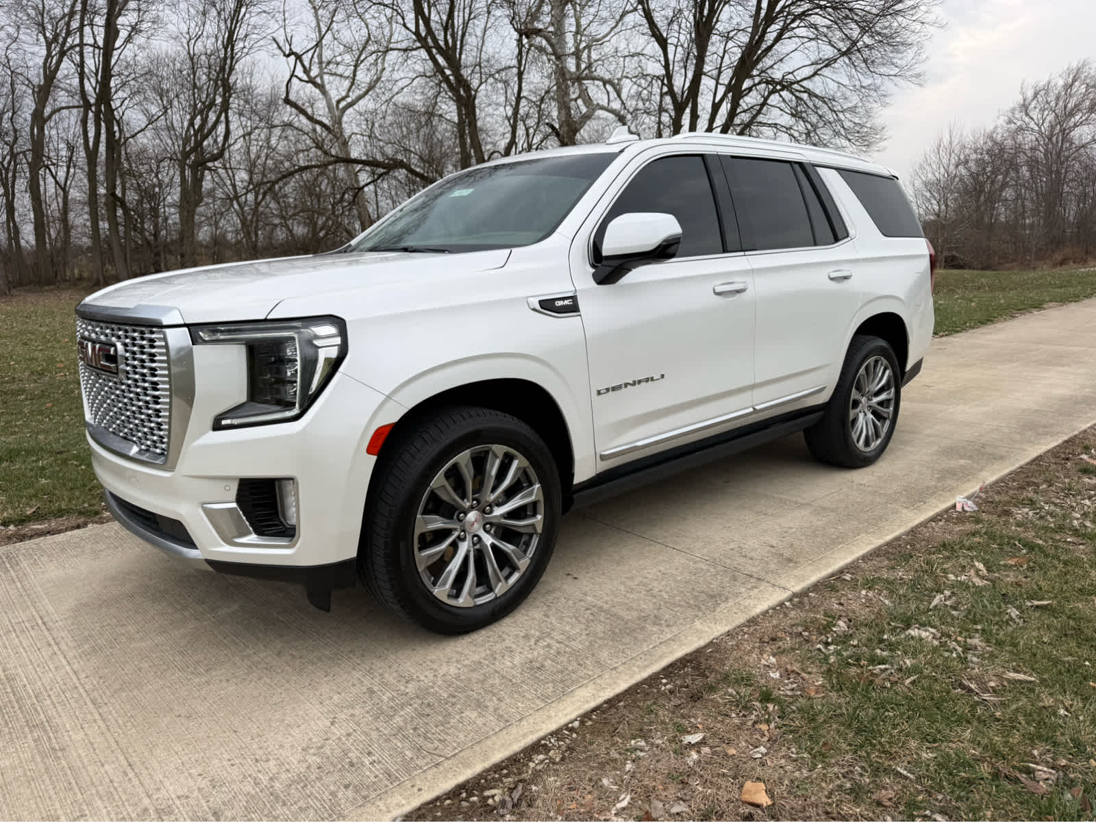 2021 GMC Yukon Denali's photo
