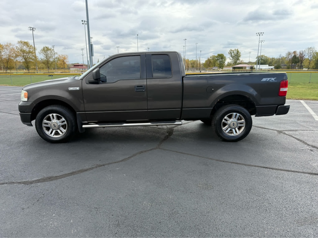 Used 2005 Ford F-150 STX Supercab 133 4WD Supercab 133 4WD