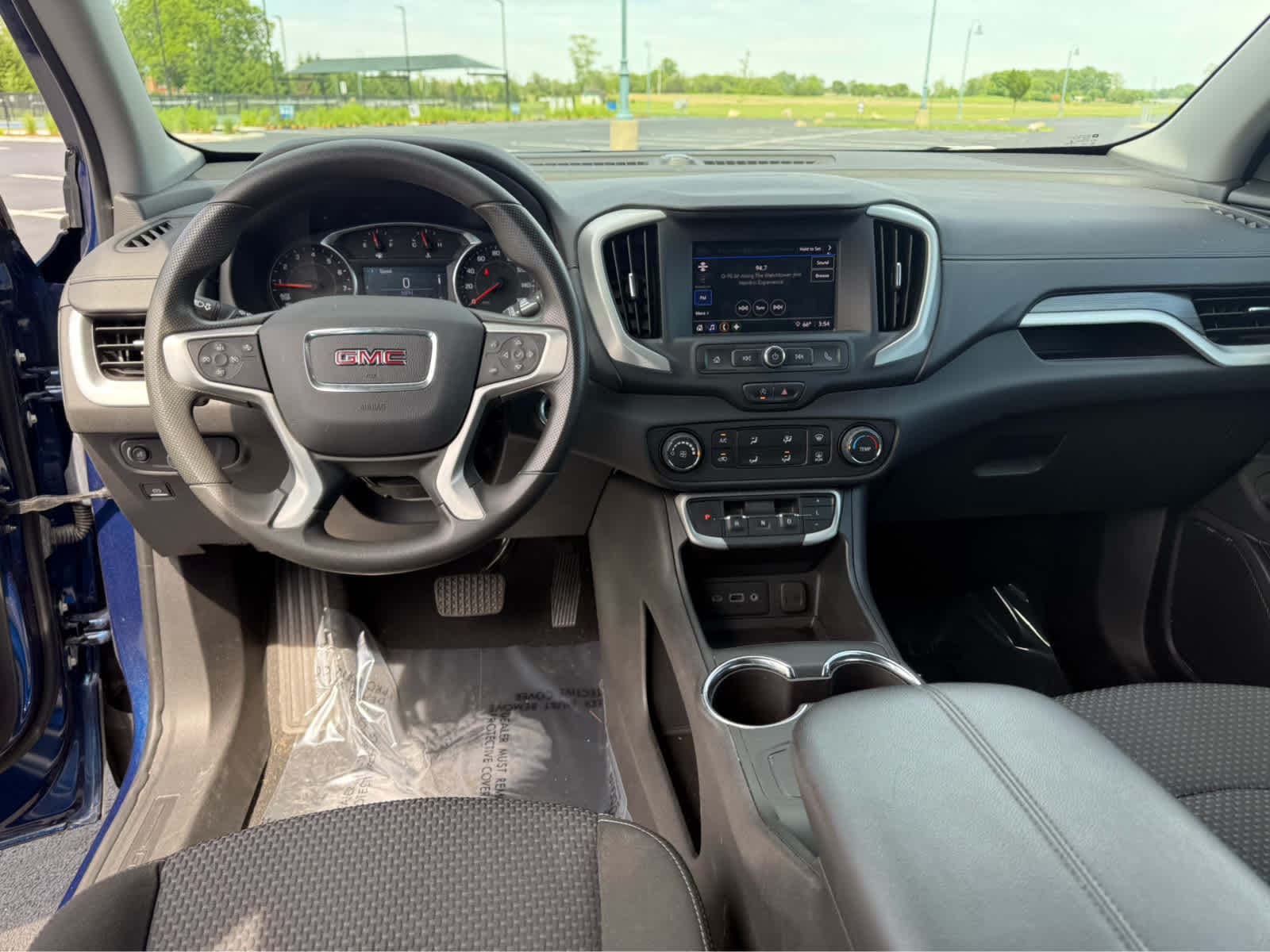 2023 GMC Terrain SLE - Photo 13