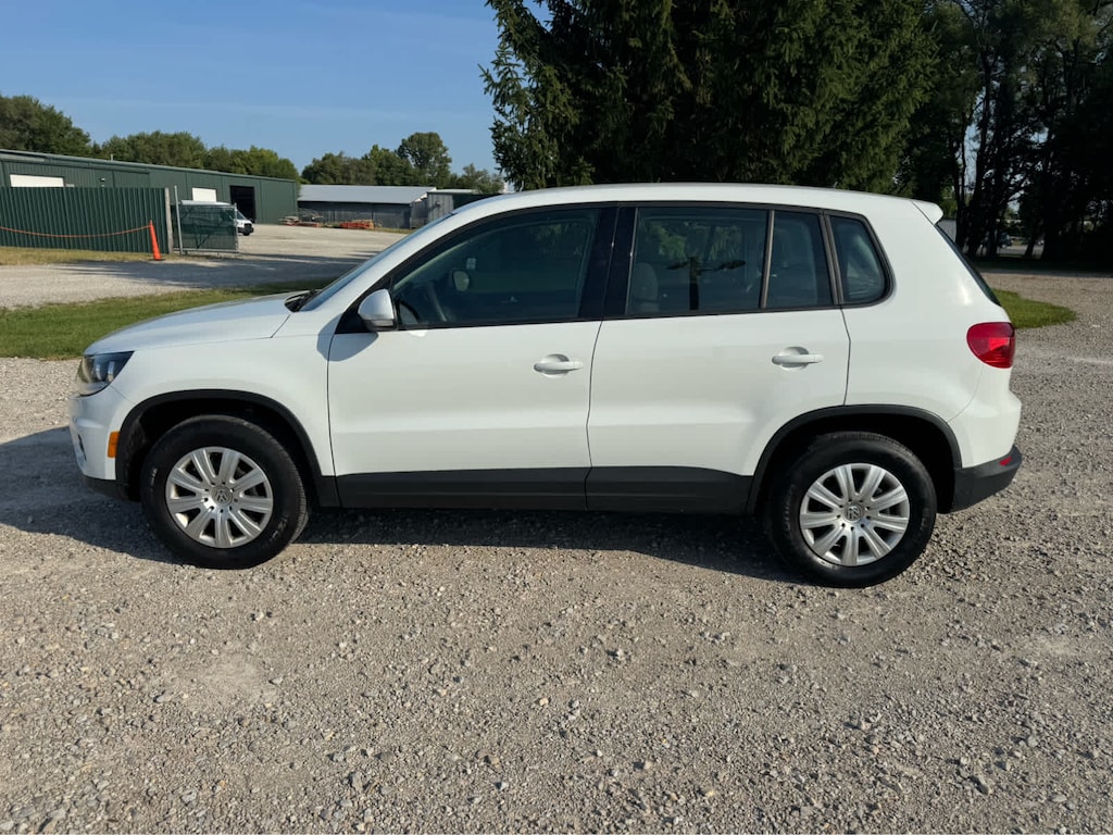 Used 2017 Volkswagen Tiguan Limited 2.0T FWD