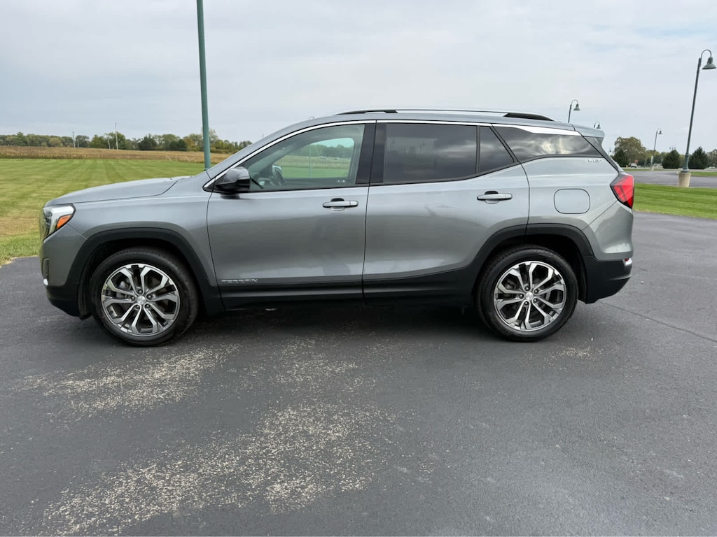 Used 2019 GMC Terrain SLT FWD