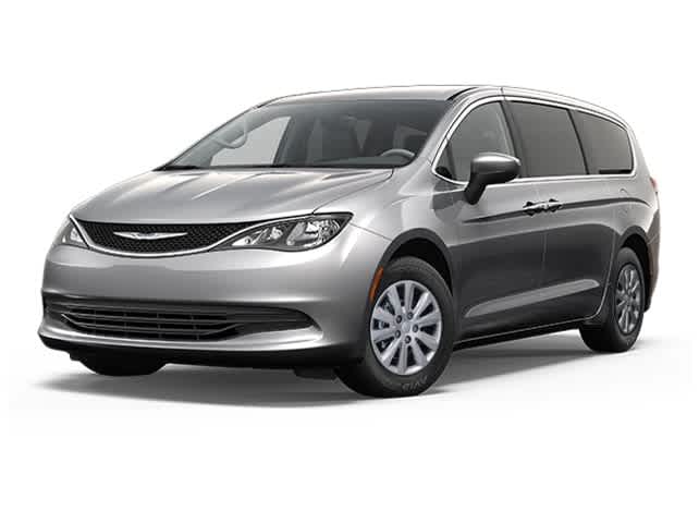 2018 Chrysler Pacifica Touring's photo