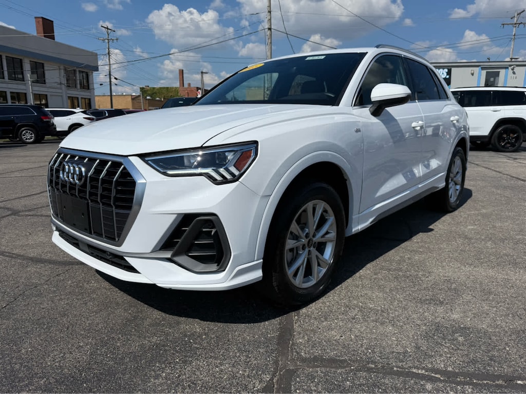 Used 2025 Audi Q3 S Line Premium 45 TFSI quattro